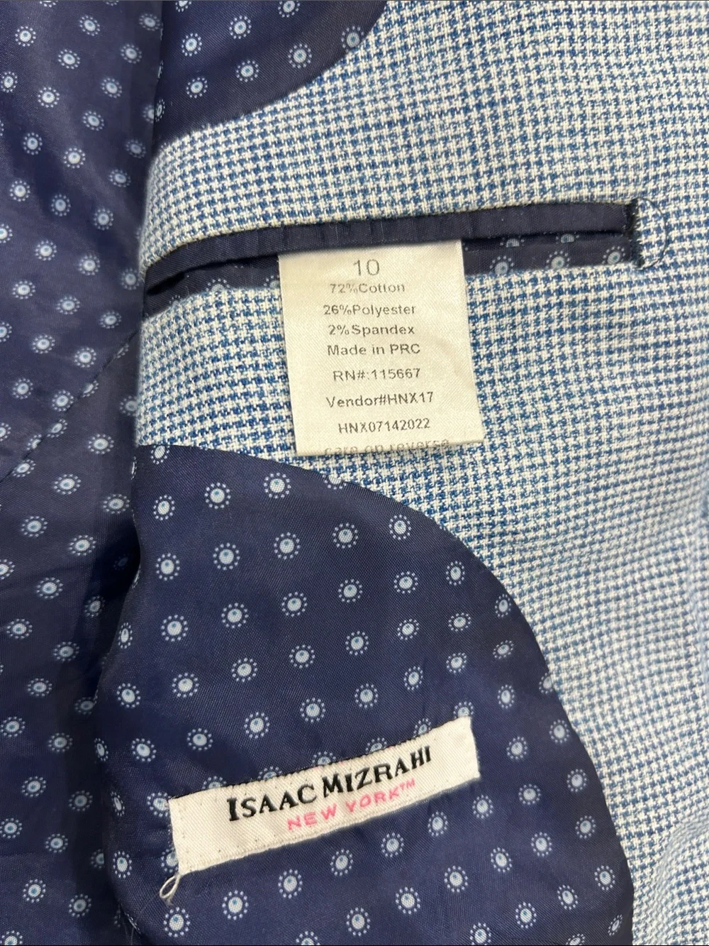Isaac Mizrahi versatile light